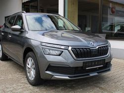 Grau Gebraucht 2024 Skoda Kamiq SUV | 21.990 € (Fairer Preis)