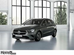 Lack mountaingrau Gebraucht 2024 Mercedes B200 Progressive Van / Kleinbus | 31.900 € (Fairer Preis)