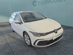Weiß Gebraucht 2020 VW Golf VIII GTE Limousine | 22.640 € (Etwas zu teuer)