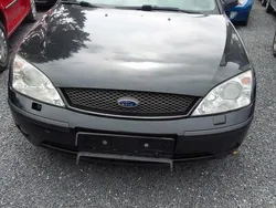 Schwarz Gebraucht 2000 Ford Mondeo Limousine | 1.250 €