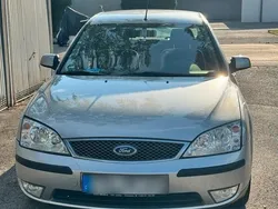Silber Gebraucht 2003 Ford Mondeo Ghia Limousine | 1.999 € (Guter Preis)