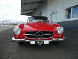 Rot Gebraucht 1959 Mercedes 190 Cabrio | 159.900 €