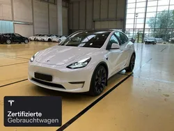 Weiß Gebraucht 2022 Tesla Model Y Performance SUV | 37.900 € (Guter Preis)