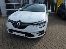 Weiß Neu 2025 Renault Mégane IV Techno Coupé | 22.790 € (Fairer Preis)