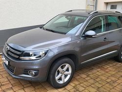 Grau Gebraucht 2014 VW Tiguan Cup SUV | 11.800 € (Fairer Preis)