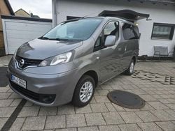 Grau Gebraucht 2015 Nissan Evalia Tekna Van / Kleinbus | 12.900 € (Teuer)
