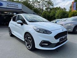 Frostweiß Gebraucht 2021 Ford Fiesta ST Kleinwagen | 18.500 € (Fairer Preis)