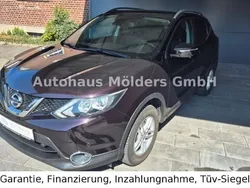 Braun Gebraucht 2017 Nissan Qashqai SUV | 14.450 € (Fairer Preis)