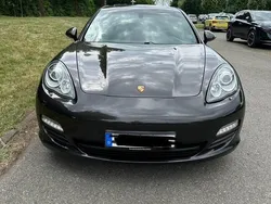 Grau Gebraucht 2012 Porsche Panamera Limousine | 33.999 € (Teuer)