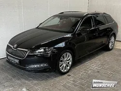 Schwarz Gebraucht 2023 Skoda Superb Style Kombi | 35.494 € (Fairer Preis)