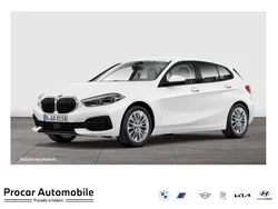 Weiß Gebraucht 2023 BMW 120 Kleinwagen | 24.790 € (Fairer Preis)