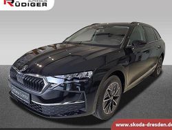 Schwarz Neu 2025 Skoda Octavia Tour Kombi | 38.980 € (Etwas zu teuer)