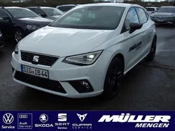 Weiss Gebraucht 2024 Seat Ibiza Black Edition Limousine | 20.990 € (Fairer Preis)