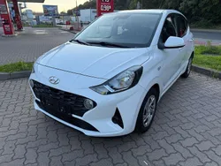 Weiß Gebraucht 2021 Hyundai i10 Edition Kleinwagen | 7.200 € (Superpreis)