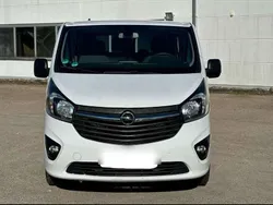 Weiß Gebraucht 2017 Opel Vivaro Cosmo Van | 13.200 € (Teuer)