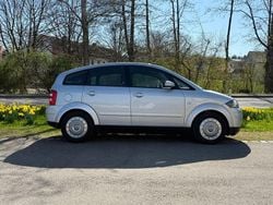 Silber Gebraucht 2002 Audi A2 Basis Kleinwagen | 8.200 € (Etwas zu teuer)