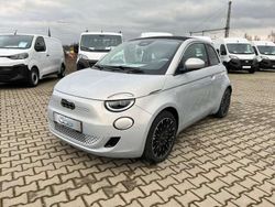 Capri himmelblau Neu 2025 Fiat 500e La Prima Cabrio | 37.740 € (Teuer)
