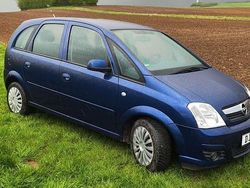 Blau Gebraucht 2008 Opel Meriva Van / Kleinbus | 2.650 € (Teuer)