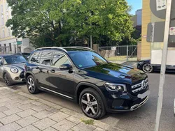 Schwarz Gebraucht 2023 Mercedes GLB220 SUV | 43.950 € (Fairer Preis)