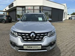 Silber Gebraucht 2018 Renault Alaskan Intens Abholung | 24.990 € (Guter Preis)