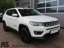 Weiß Gebraucht 2017 Jeep Compass Longitude SUV | 11.790 € (Fairer Preis)