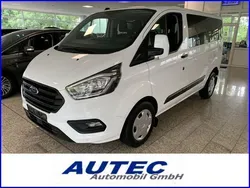 Weiss Gebraucht 2019 Ford Transit Custom Kombi | 23.977 € (Etwas zu teuer)