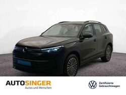 Deep black perleffekt Gebraucht 2024 VW Tiguan Life SUV | 41.920 € (Fairer Preis)