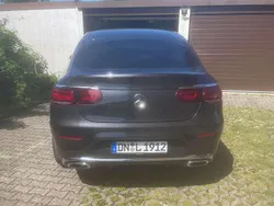 Grau Gebraucht 2020 Mercedes GLC220 AMG line SUV | 43.900 € (Teuer)