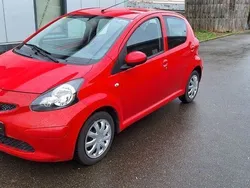 Rot Gebraucht 2008 Toyota Aygo Cool Kleinwagen | 1.500 € (Fairer Preis)