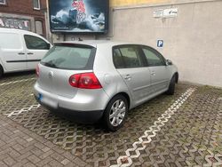 Silber Gebraucht 2006 VW Golf V Limousine | 1.999 € (Teuer)