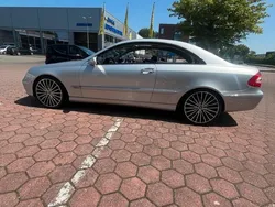 Silber Gebraucht 2004 Mercedes CLK200 Coupé | 12.000 € (Teuer)