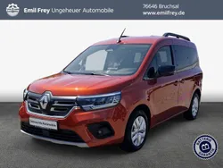 Brun terracotta Gebraucht 2023 Renault Kangoo Equilibre Van / Kleinbus | 23.990 € (Superpreis)