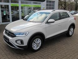 Grau Gebraucht 2024 VW T-Roc Life SUV | 24.980 € (Guter Preis)