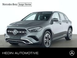 Grau Gebraucht 2024 Mercedes GLA200 Progressive SUV | 37.998 € (Fairer Preis)