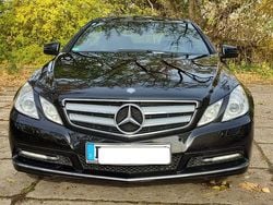 Schwarz Gebraucht 2012 Mercedes E220 Avantgarde Coupé | 12.500 € (Superpreis)