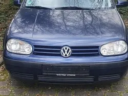 Blau Gebraucht 2001 VW Golf IV Basis Limousine | 800 € (Guter Preis)