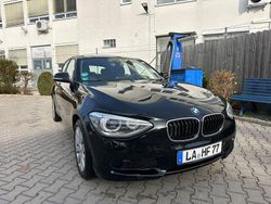 Schwarz Gebraucht 2012 BMW 116 Sport Line Kleinwagen | 5.700 € (Teuer)