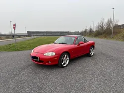 Rot Gebraucht 2003 Mazda MX5 Cabrio | 8.700 €