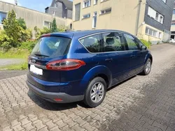 Blau Gebraucht 2011 Ford S-MAX S Van / Kleinbus | 5.500 € (Guter Preis)