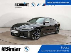 Saphirschwarz metallic Gebraucht 2022 BMW i4 Limousine | 41.540 € (Guter Preis)