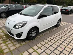 Weiß Gebraucht 2012 Renault Twingo Kleinwagen | 1.600 €