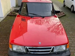 Rot Gebraucht 1992 Saab 900 Kleinwagen | 7.999 €