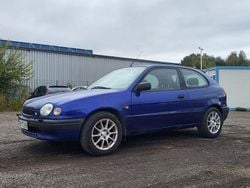 Blau Gebraucht 1999 Toyota Corolla Limousine | 1.750 €