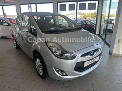 Sleek silver / met Gebraucht 2014 Hyundai ix20 Edition Van / Kleinbus | 8.100 € (Fairer Preis)