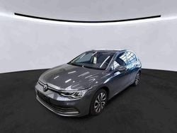 Grau Gebraucht 2022 VW Golf VIII Active Limousine | 19.999 € (Guter Preis)