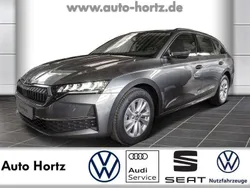 Grau Neu 2025 Skoda Octavia Selection Kombi | 33.900 € (Fairer Preis)