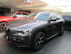 Grau metallic Gebraucht 2021 Alfa Romeo Stelvio Veloce SUV | 42.850 €
