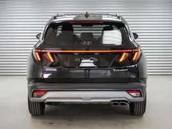 Phantom black metallic (a2b) phantom black metallic (a2b) Neu 2025 Hyundai Tucson Essential SUV | 31.705 € (Superpreis)
