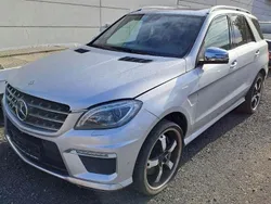 Silber Gebraucht 2013 Mercedes ML63 AMG AMG SUV | 23.800 € (Superpreis)