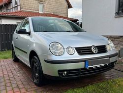 Silber Gebraucht 2002 VW Polo Kleinwagen | 900 € (Guter Preis)
